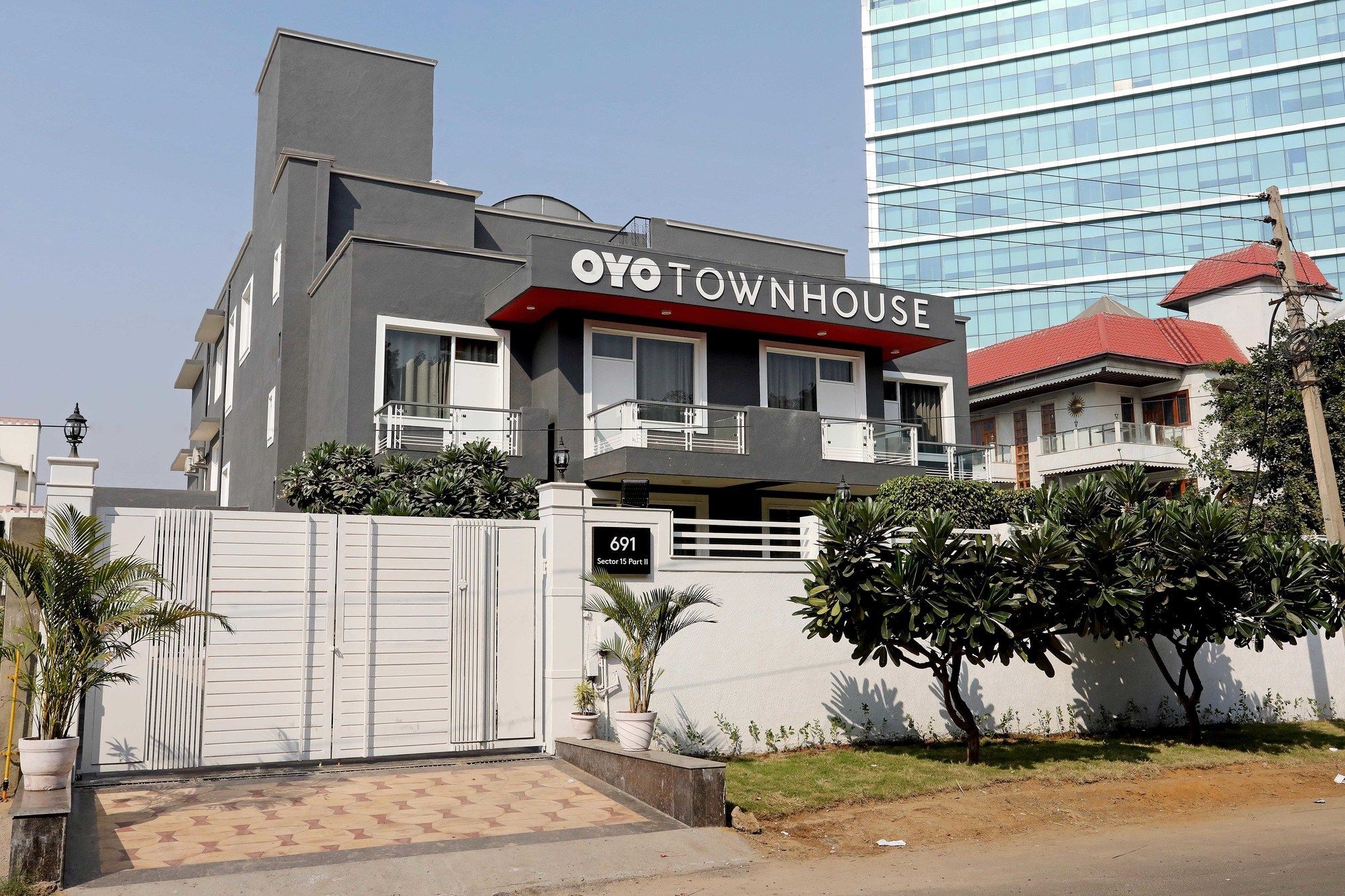 Hotel Oyo Townhouse 027 Sector 15 Gurgaon Exterior foto